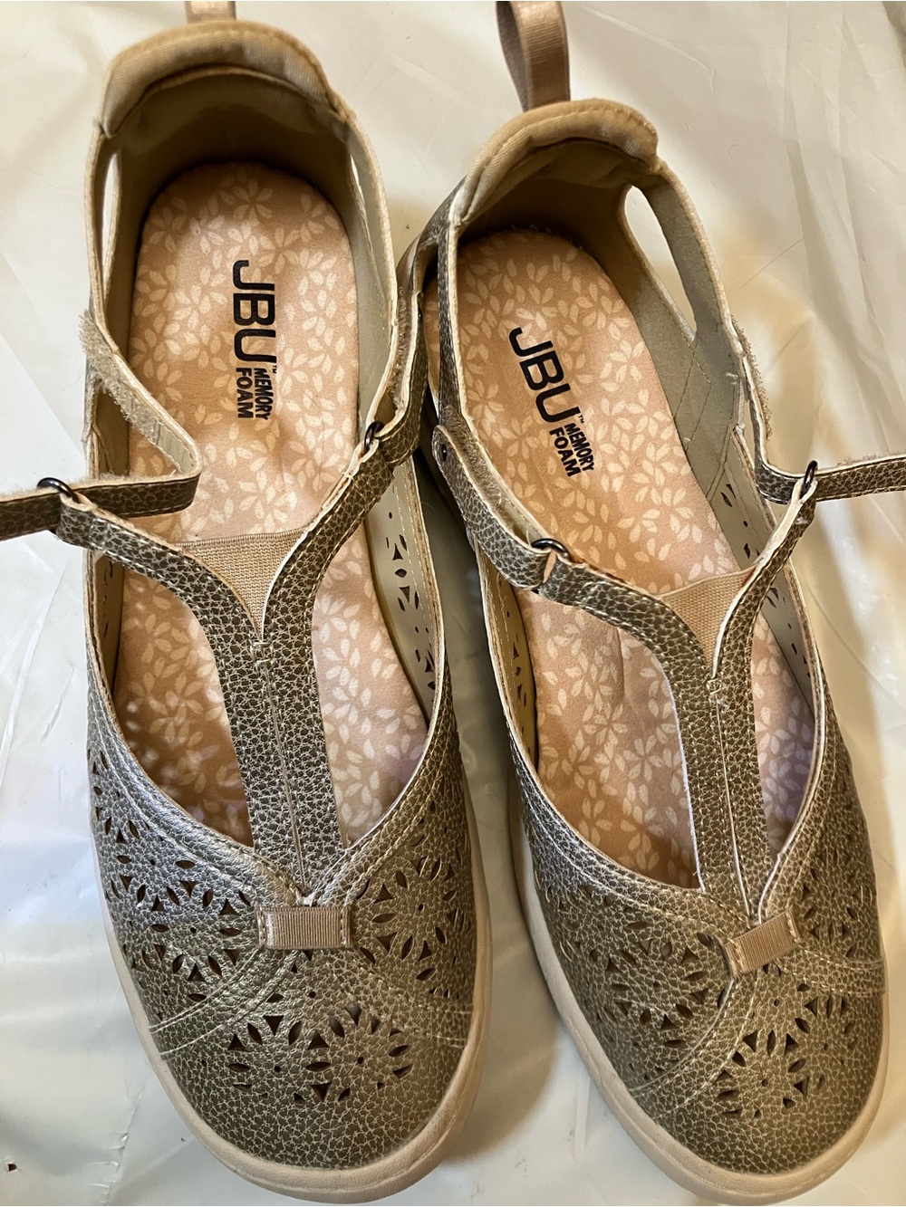 JBU Women's Daffodil Comfort Casual Mary Jane T-Strap Flats, Size 9.5